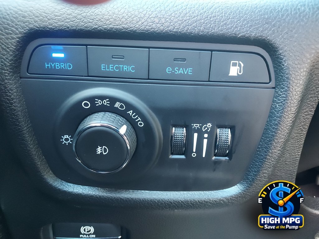 Used 2024 Black Jeep 4xe image 9