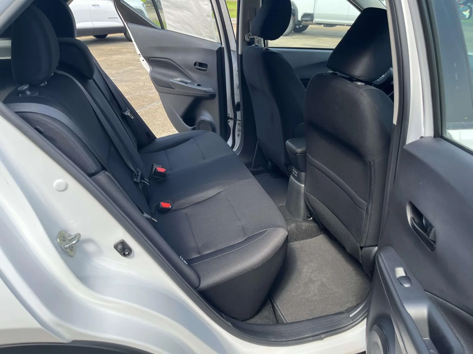 2025 Nissan KICKS PLAY Base - Photo 22