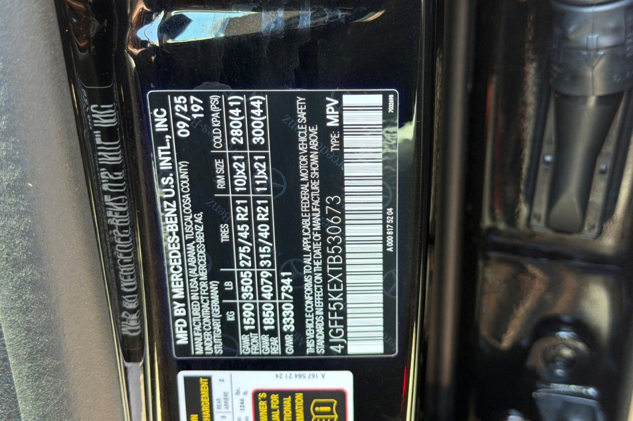 Used 2026 OBSIDIAN BLACK METAL Mercedes-Benz GLS 450 image 30