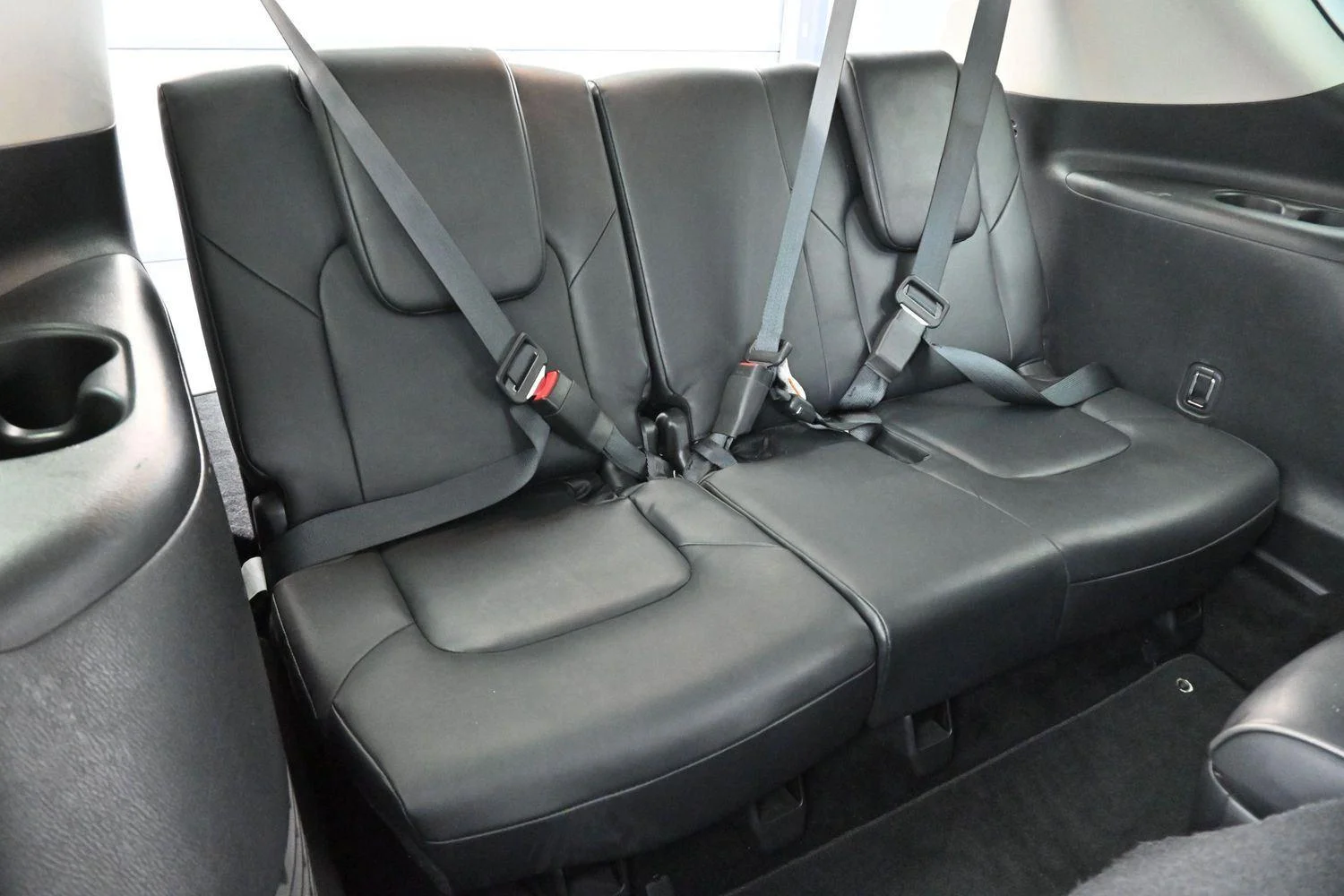 Used 2024 Anthracite Gray INFINITI LUXE image 43