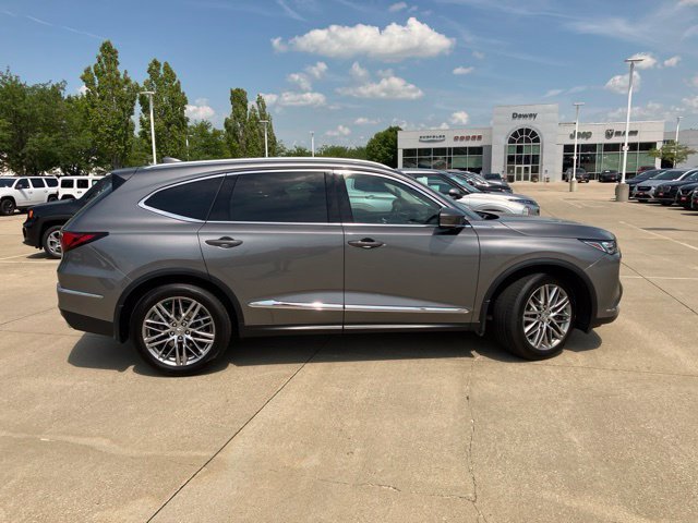 Used 2023 Liquid Carbon Metallic Acura w/Advance Package image 4
