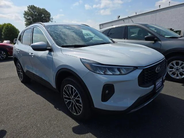 2025 Ford Escape Plug-in hybrid PHEV - Photo 34