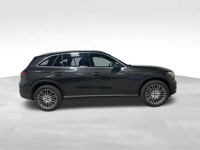 New 2026  Mercedes-Benz GLC 300 image 3