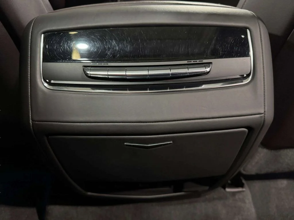 2023 Cadillac Escalade Premium Luxury Platinum - Photo 17