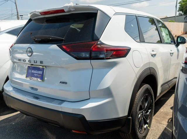 New 2026 White Nissan SV image 5