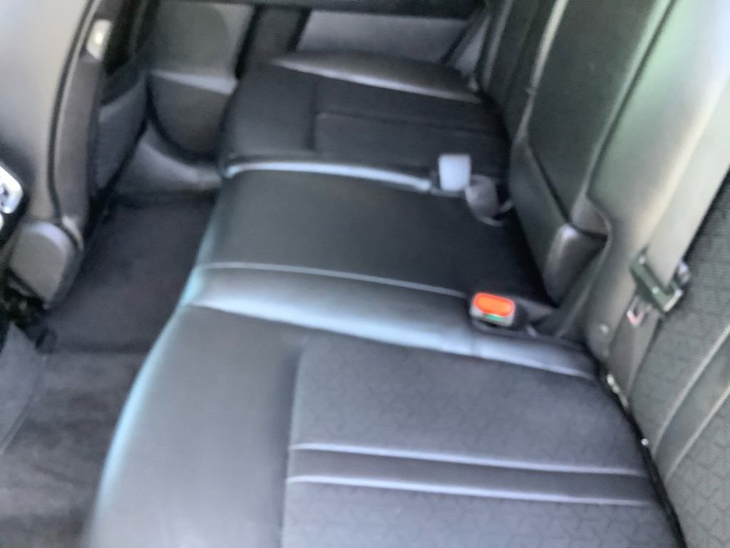 Used 2023 White Kia X-Line S image 19