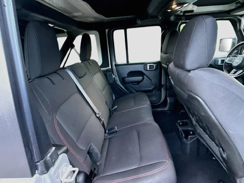 Used 2022 Gray Jeep Unlimited Rubicon image 31