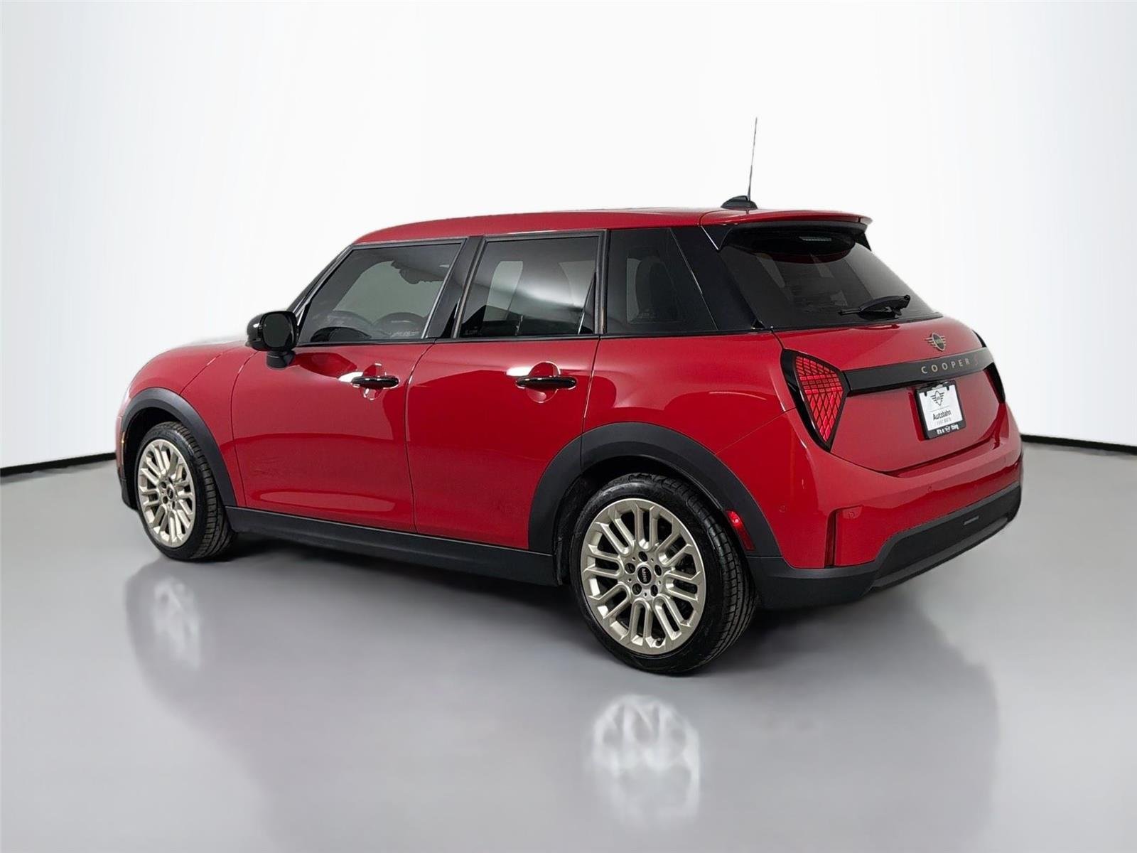 Used 2025 Chili Red II MINI Cooper S image 7