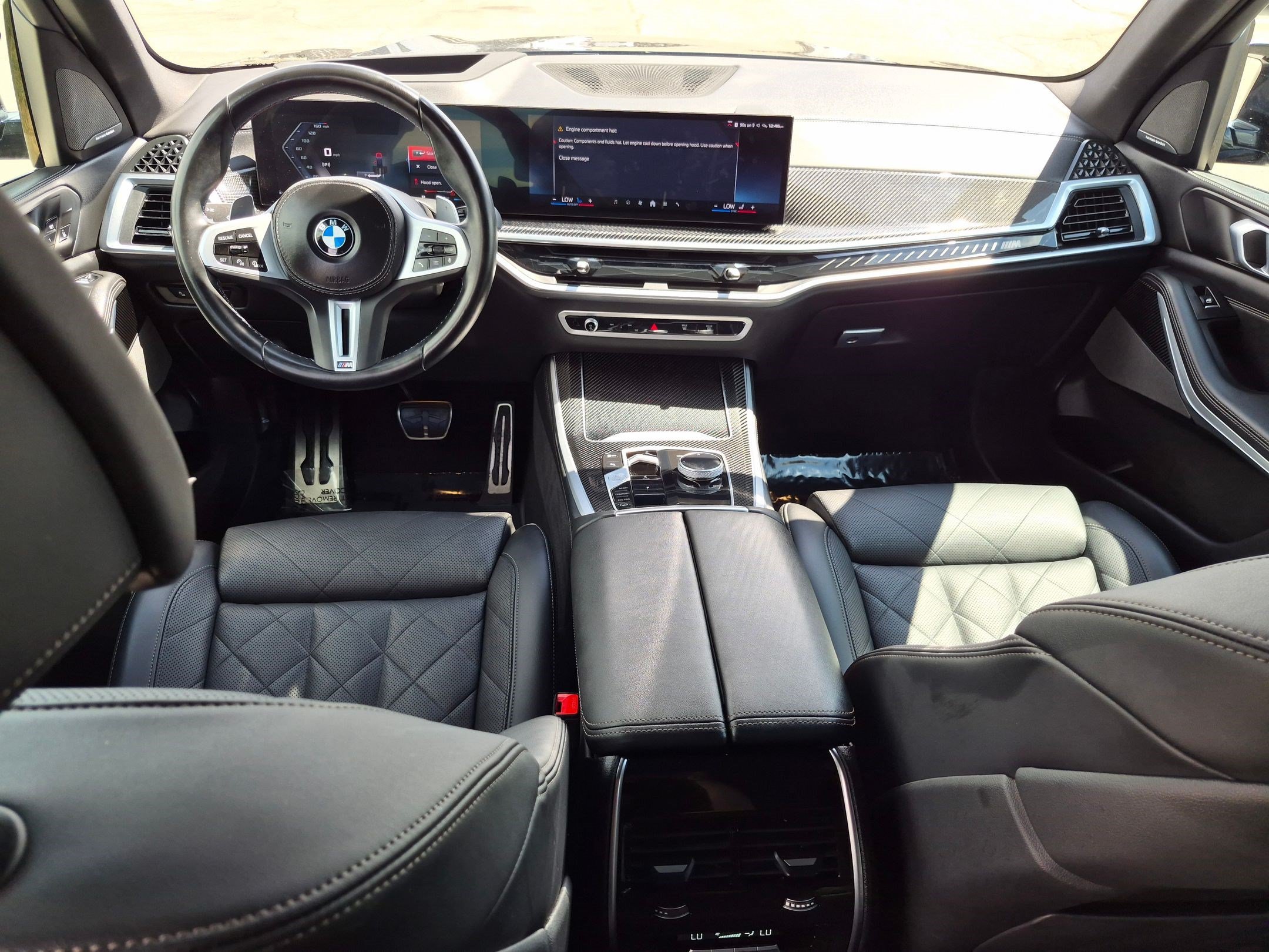 Used 2025 Black Sapphire Metallic BMW M60i image 30