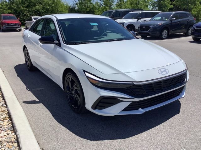New 2026 White Pearl Hyundai SEL Sport image 3