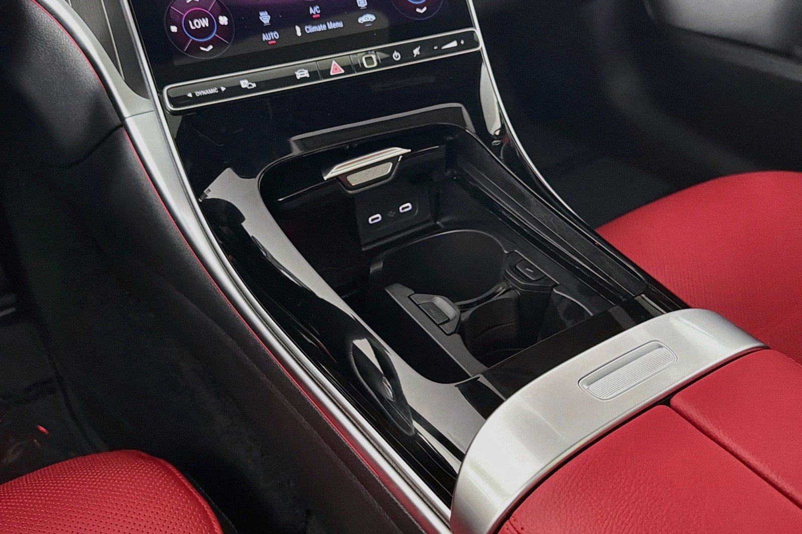 New 2026 Polar White Mercedes-Benz C 300 Sedan image 5