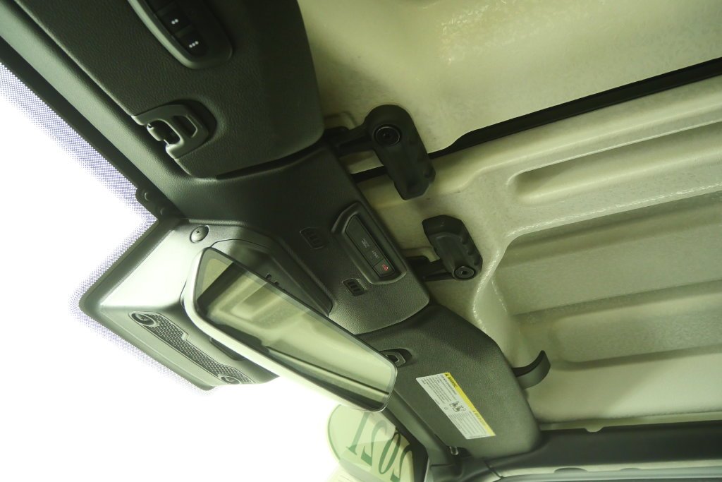 Used 2021 Bright White Clearcoat Jeep Rubicon image 26