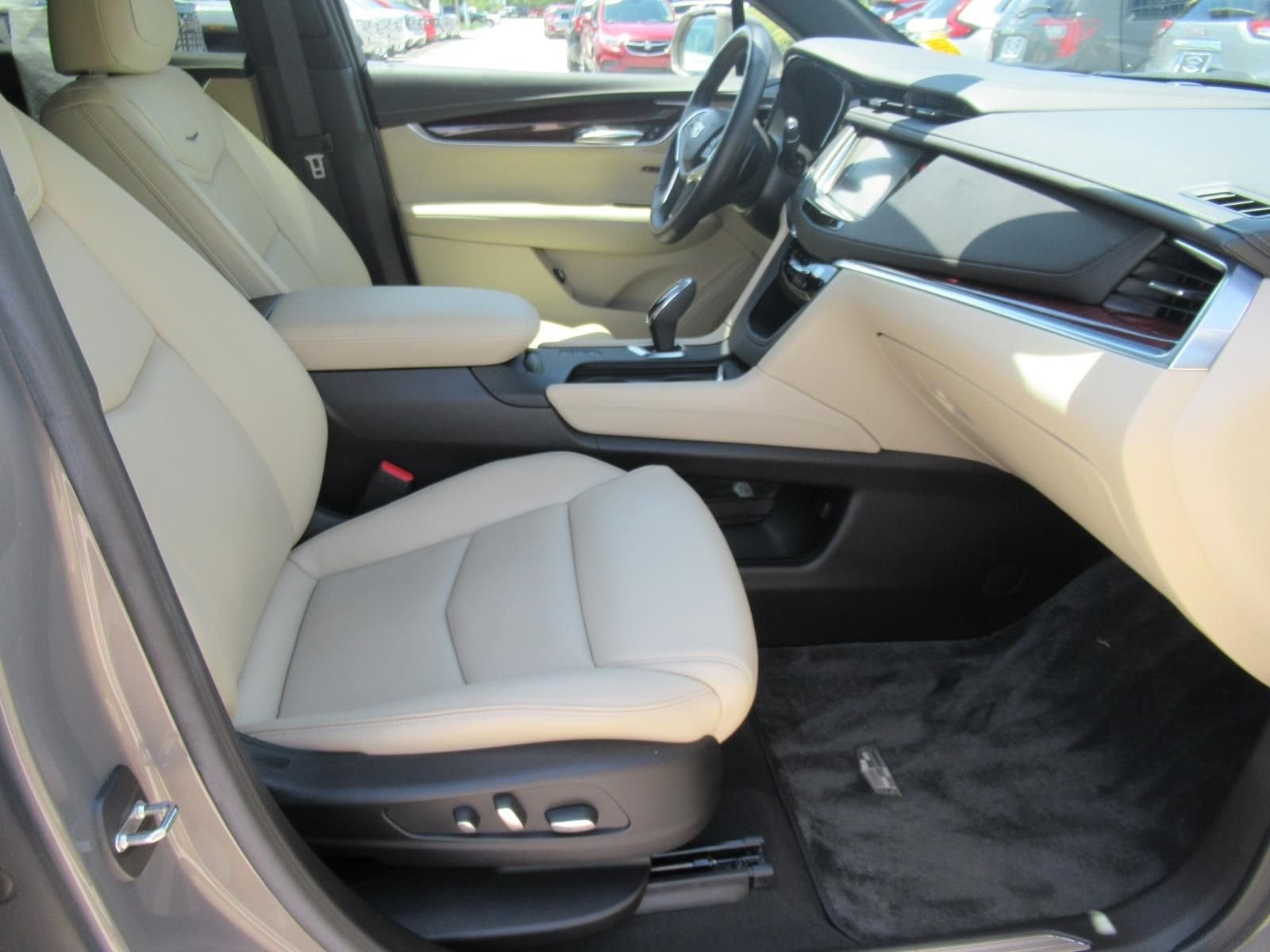 Used 2018 Brown Cadillac Premium Luxury image 10