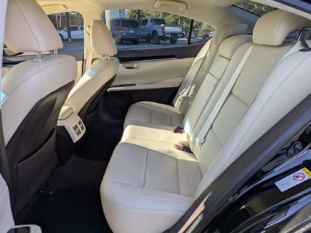 Used 2016 Black Lexus 350 image 12