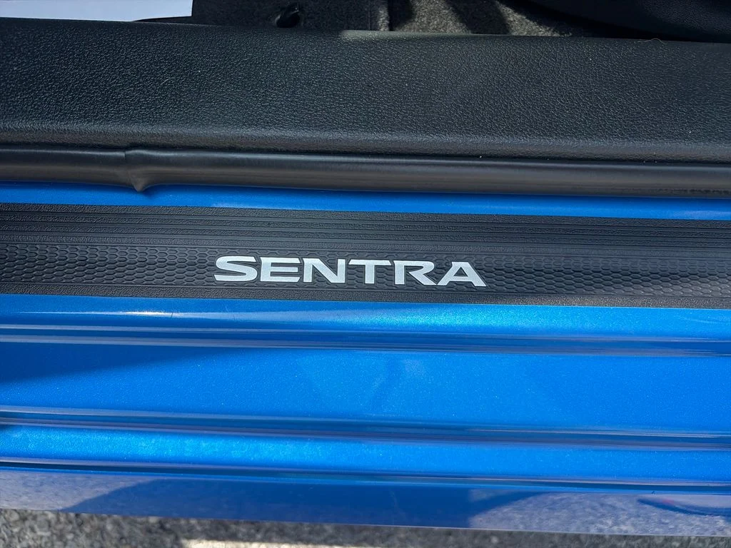 Used 2022 Blue Nissan SR image 35