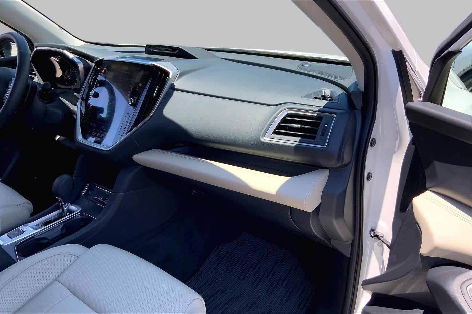 2026 Subaru Ascent Limited - Photo 16