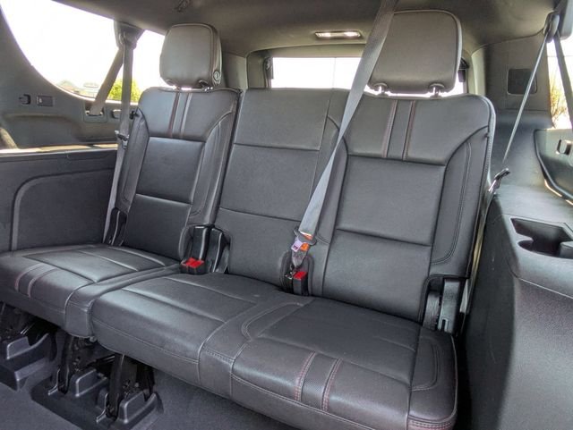 Used 2023 Pearl Chevrolet RST image 31
