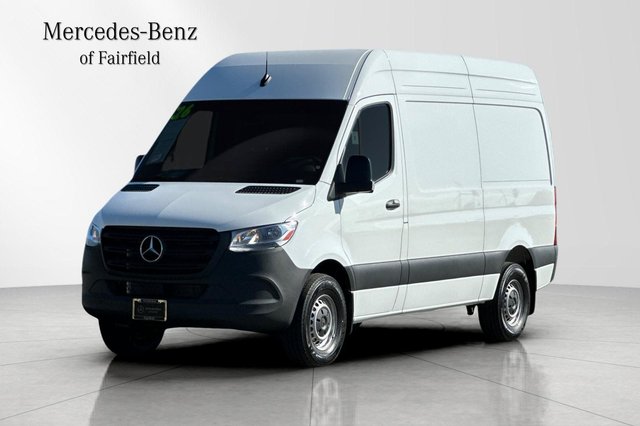 2026 Mercedes-Benz Sprinter 2500 Crew 144 WB