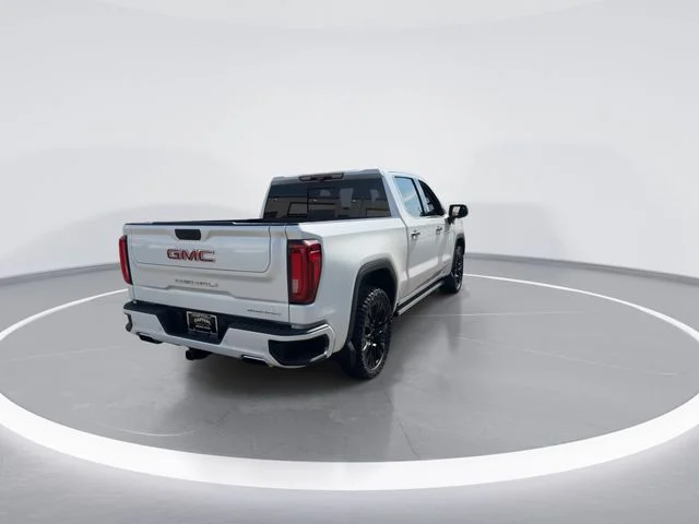 Used 2020 White GMC Denali image 8