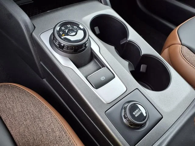 New 2026 Space White Metallic Ford Outer Banks image 15