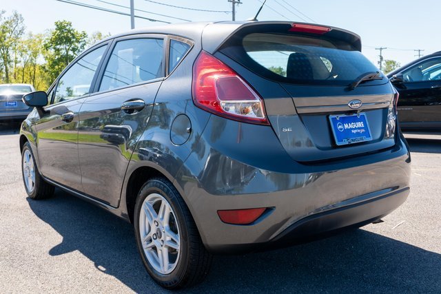 Used 2018 Magnetic Ford SE image 8