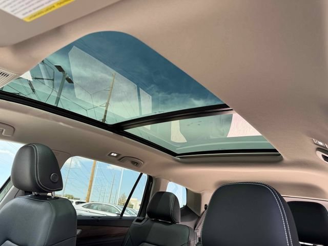 New 2026 Green Volkswagen 2.0T SE w/Technology image 28