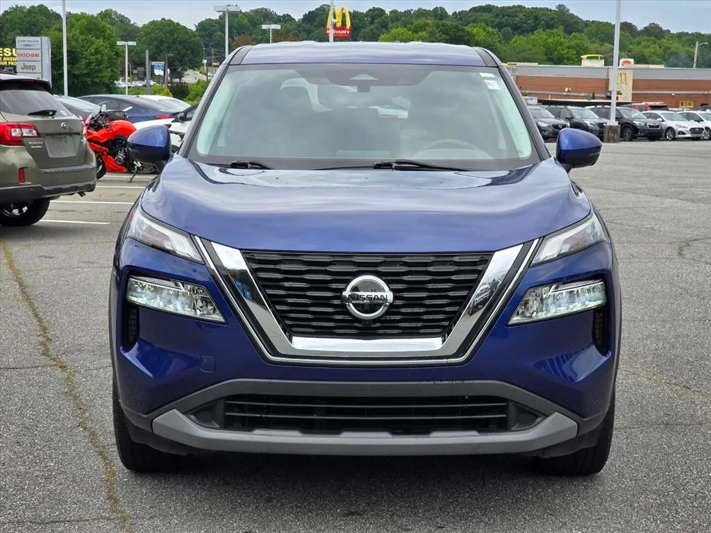 Used 2021 Blue Nissan SV image 22