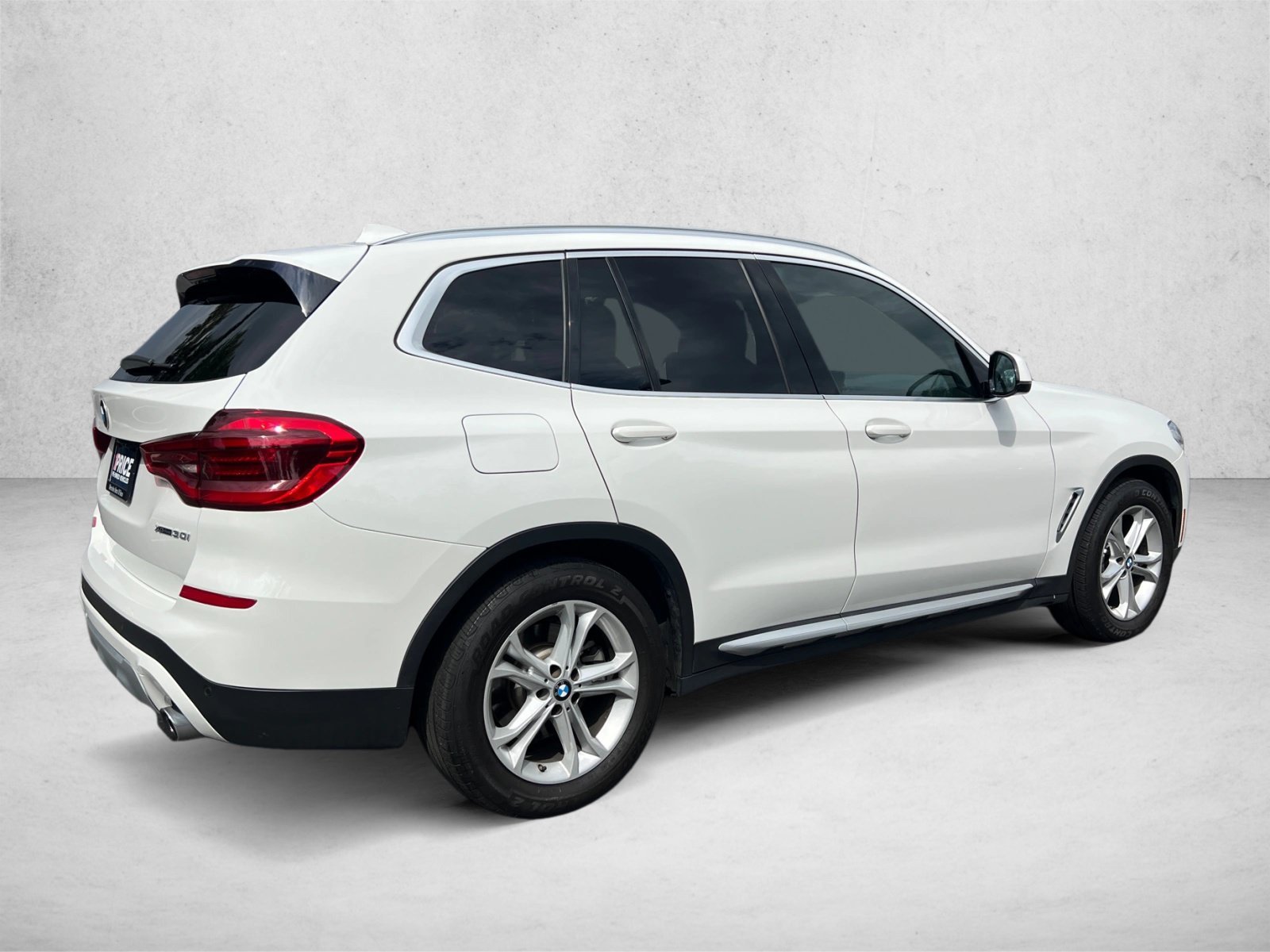 Used 2020 Alpine White BMW xDrive30i image 5