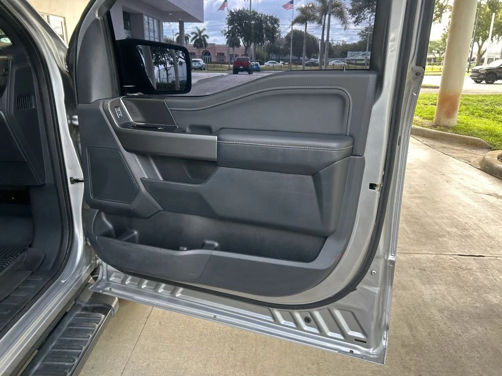 Used 2022 Silver Ford XLT image 30