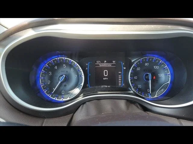 Used 2017 Black Chrysler Touring L image 6