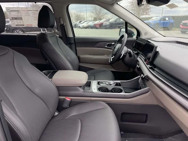 New 2026 Gray Kia EX image 18