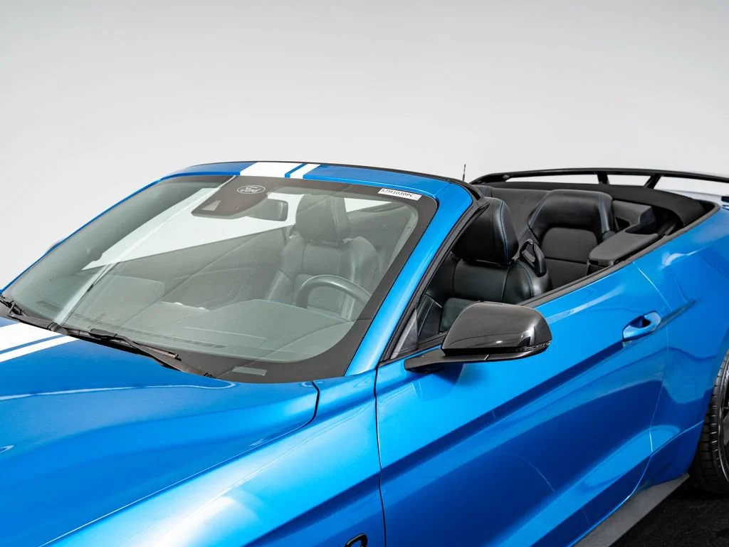 Used 2021 Velocity Blue Metallic Ford GT Premium image 21