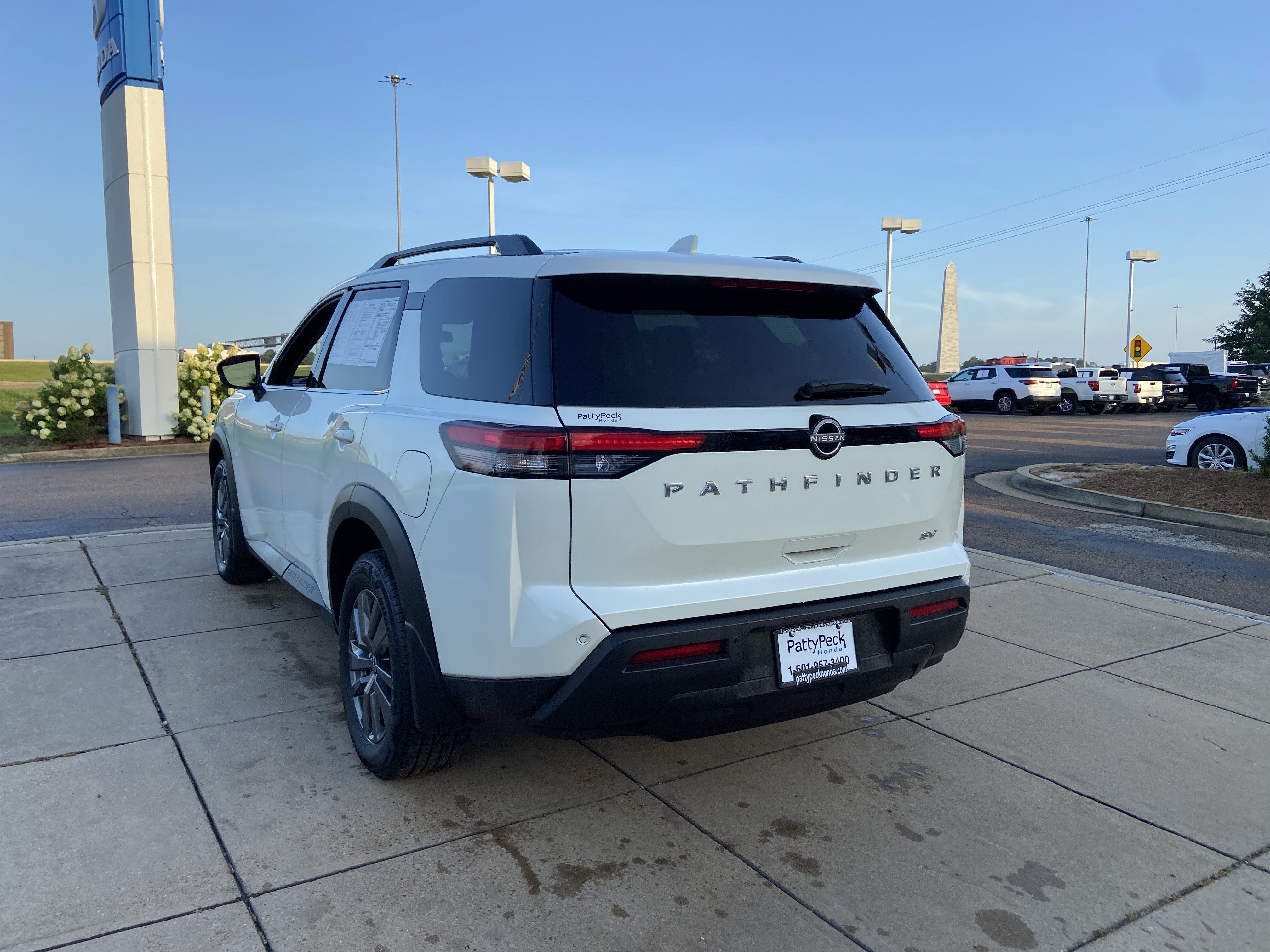 Used 2024 Pearl White Tricoat Nissan SV image 11