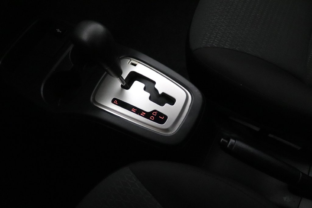 Used 2024 Blue Mitsubishi ES image 26