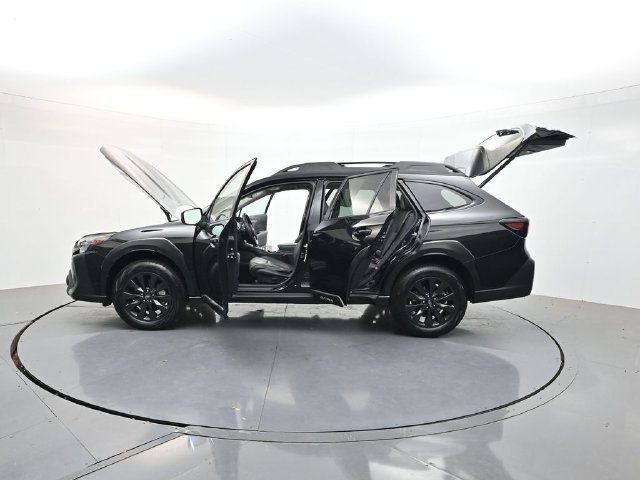 Used 2023 Crystal Black Silica Subaru Onyx Edition image 27