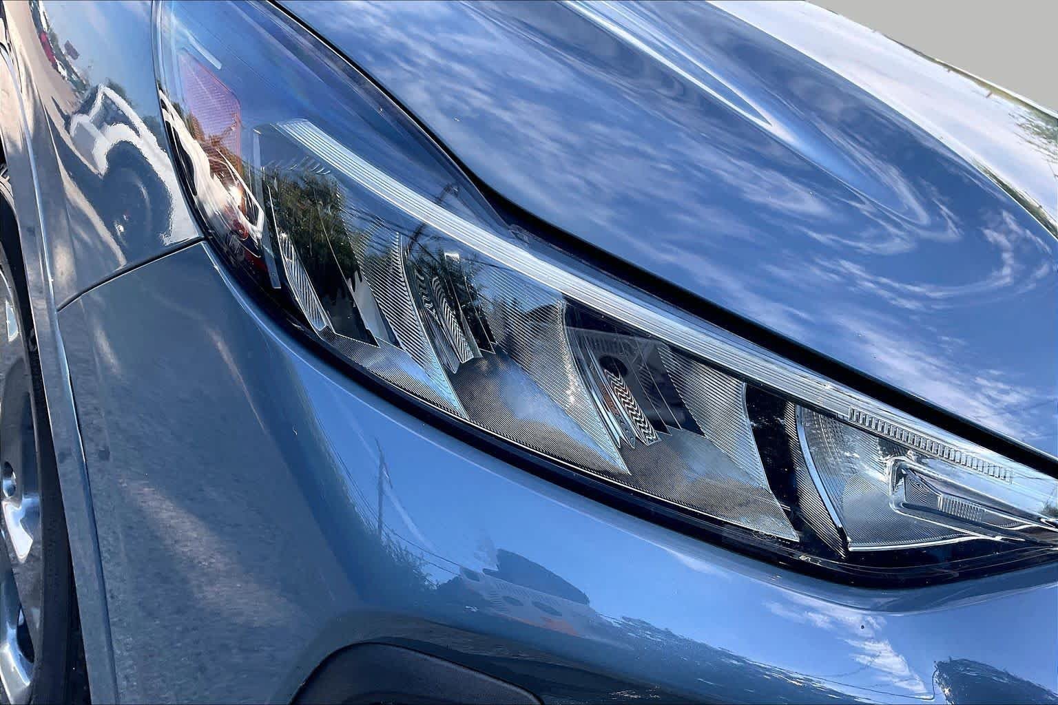 Used 2023 Vapor Blue Ford ST-Line image 27