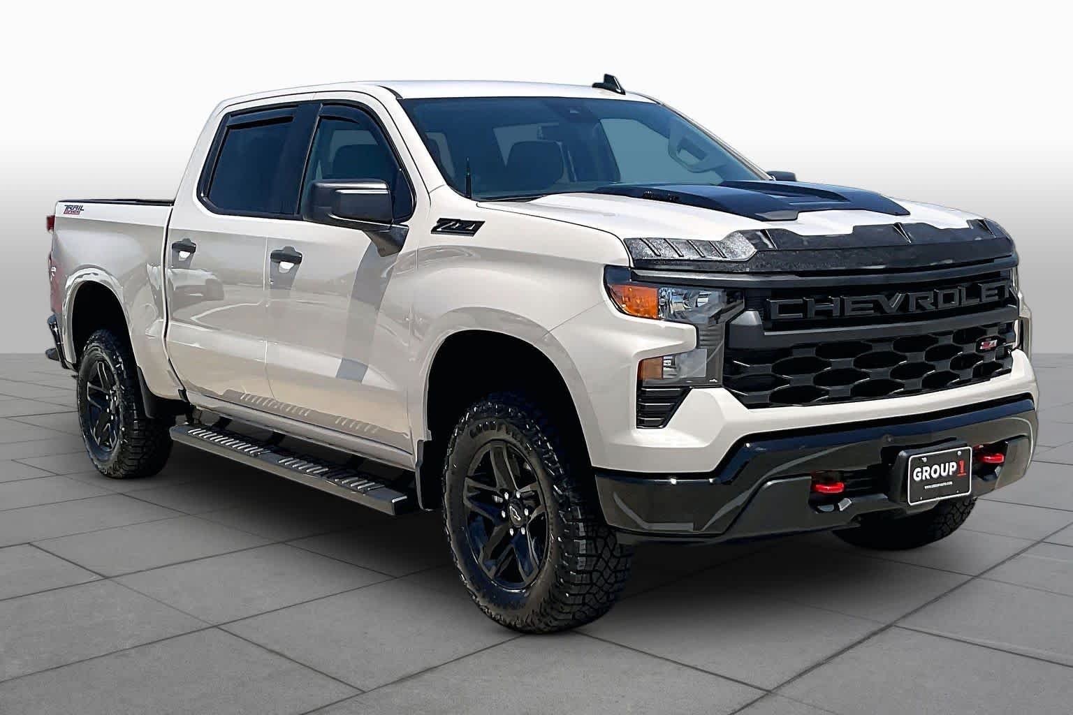 Used 2026 White Sands Chevrolet Custom Trail Boss image 3