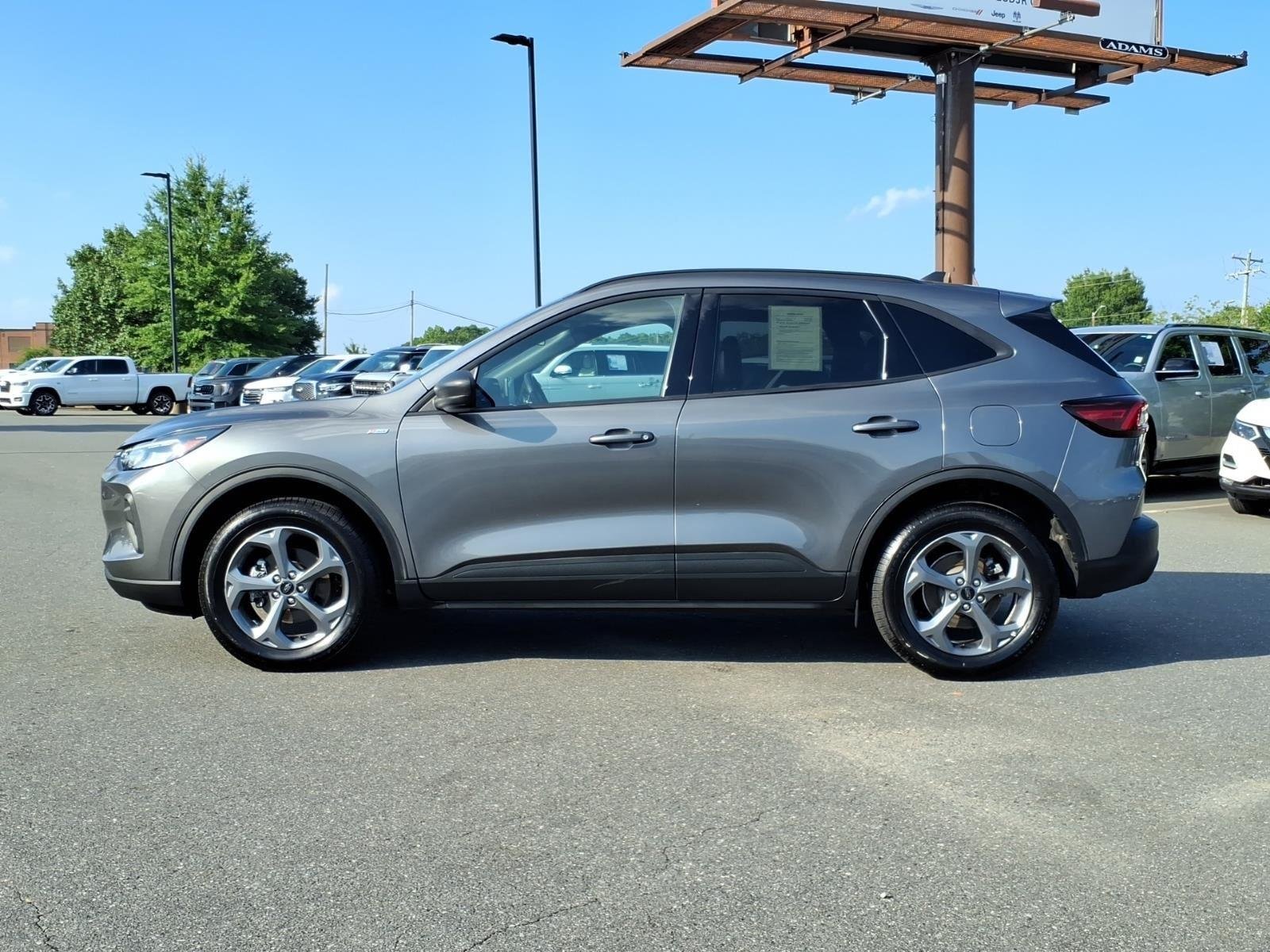 Used 2025 Carbonized Gray Ford ST-Line image 3