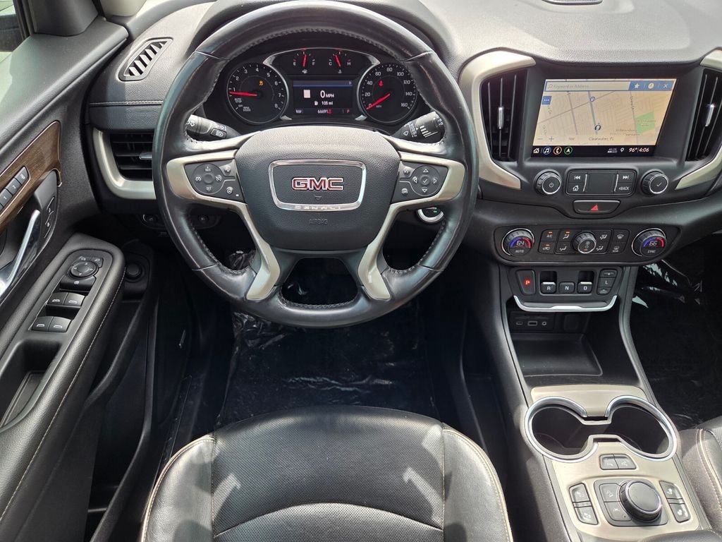 Used 2019 Red GMC Denali image 16