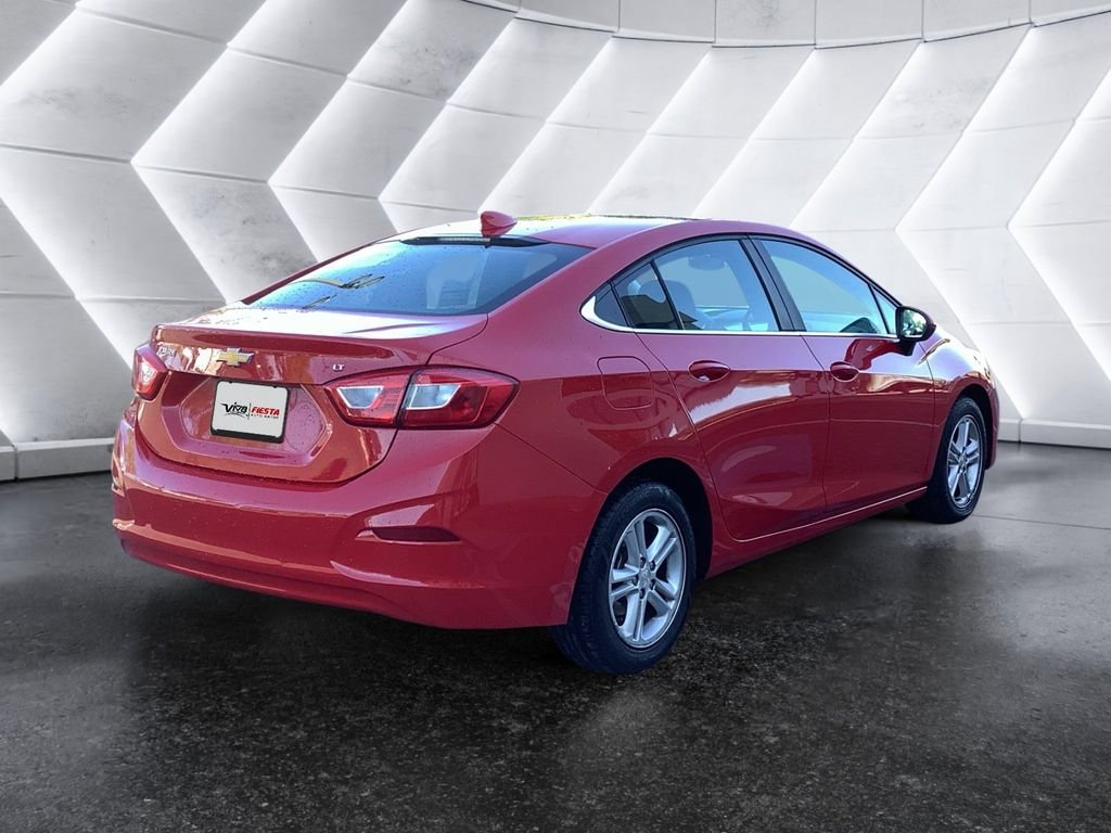 Used 2018 Red Chevrolet LT image 4