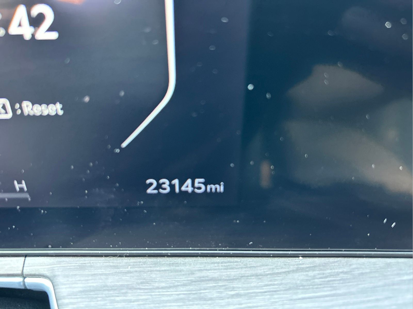 Used 2025 Black Kia X-Line SX image 28
