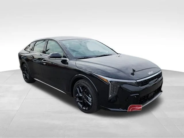 2026 Kia K4 GT-Line Turbo AT's photo
