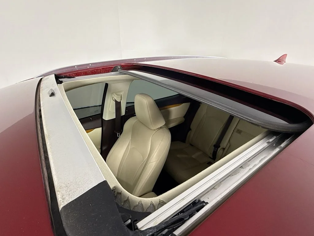 Used 2020 Red Lexus 350 image 22