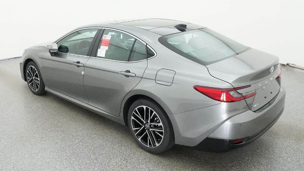 New 2026 Heavy Metallic Toyota XLE image 27
