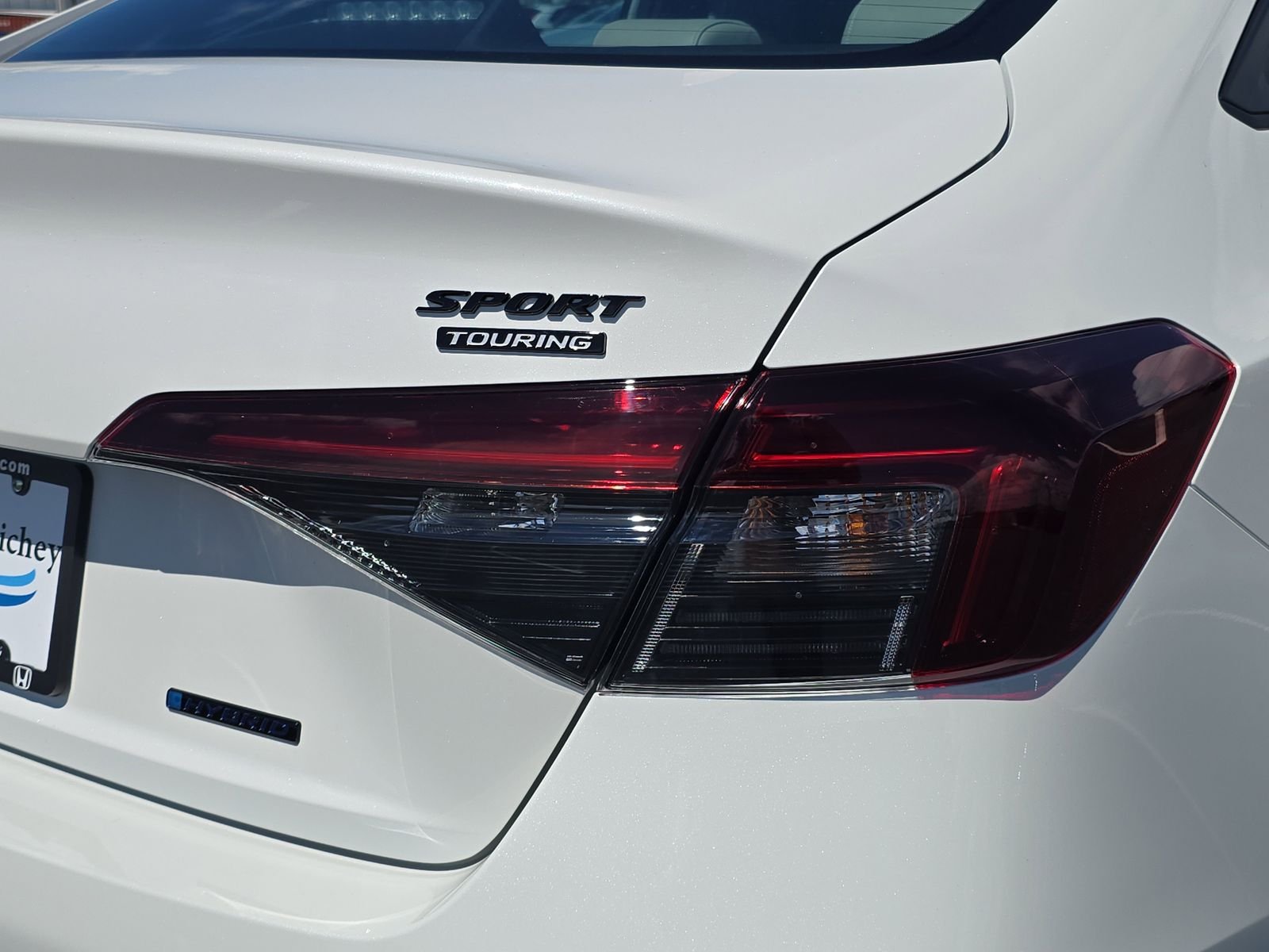 New 2026 Platinum White Pearl Honda Sport Touring image 9