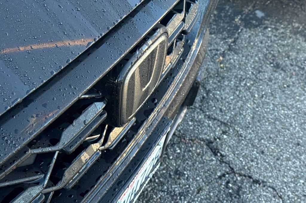 2025 Honda CR-V Hybrid Sport photo 3