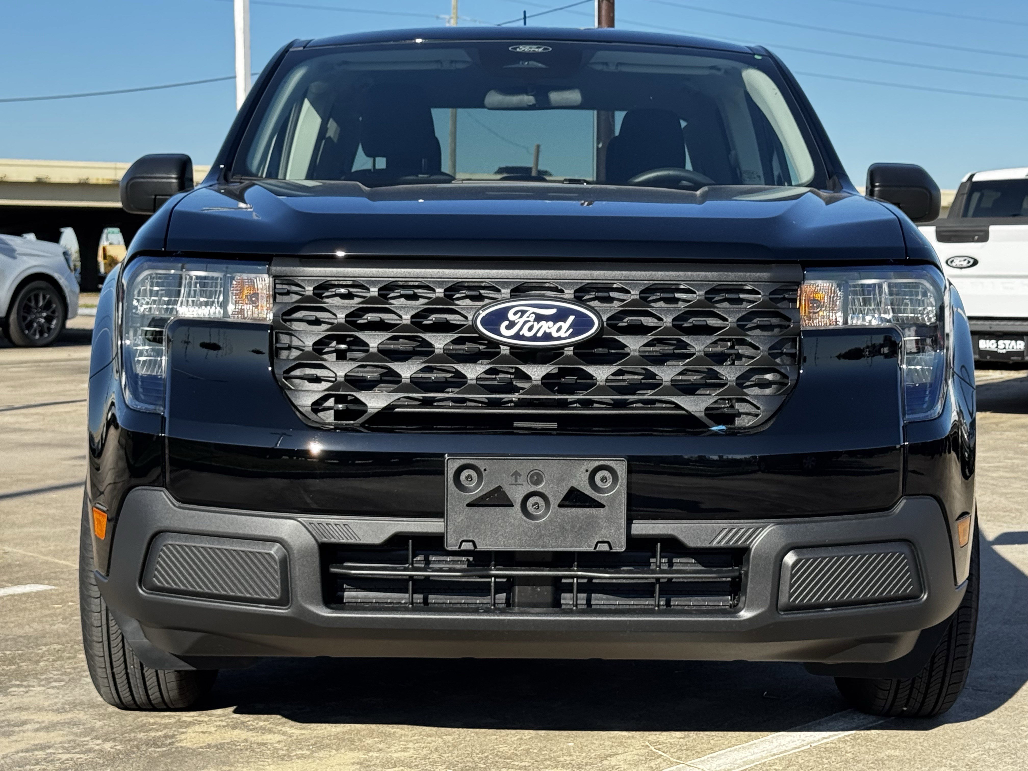New 2026 Shadow Black Ford XL image 4