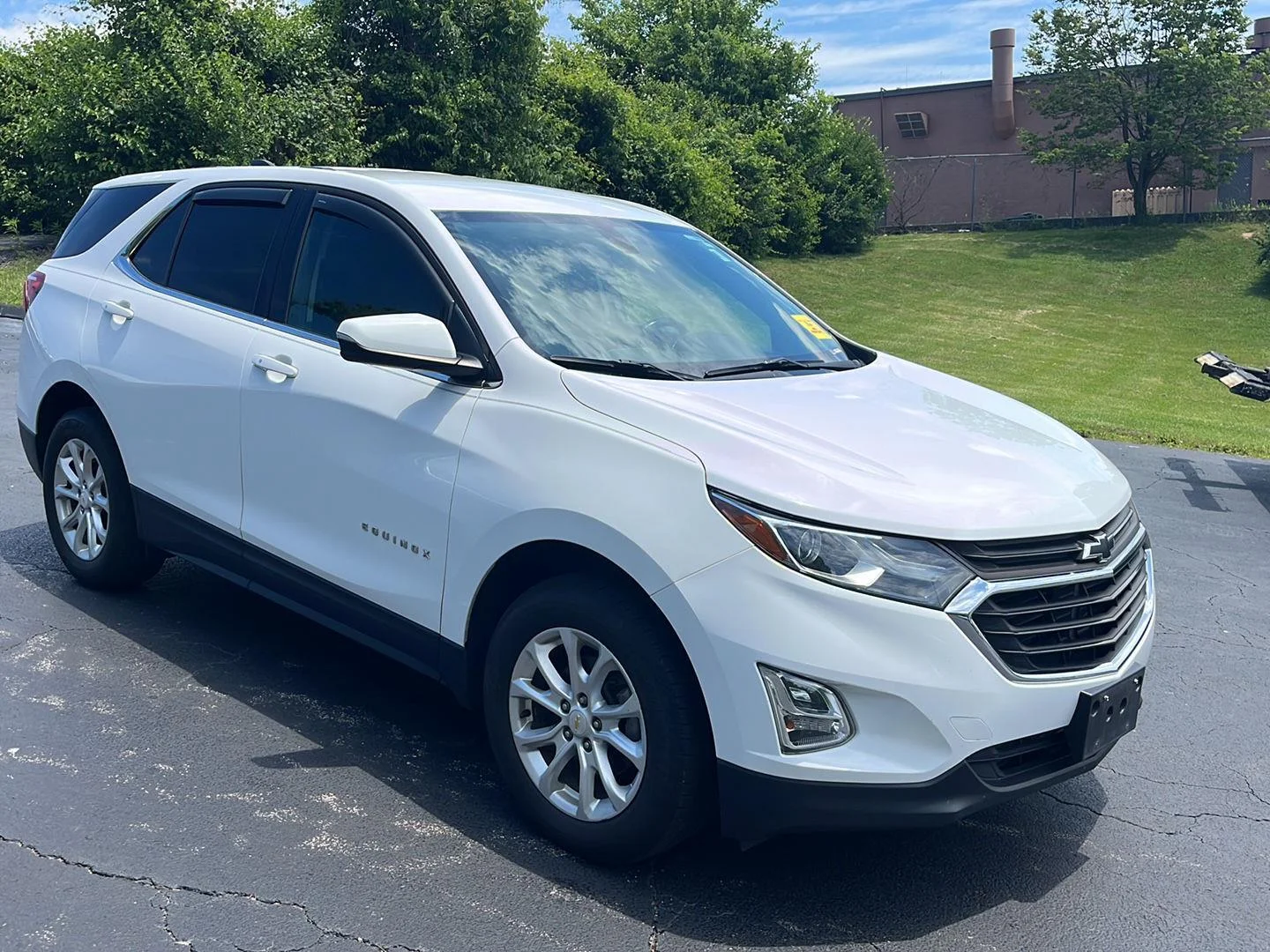 Used 2018 SUMMIT WHITE Chevrolet LT image 7