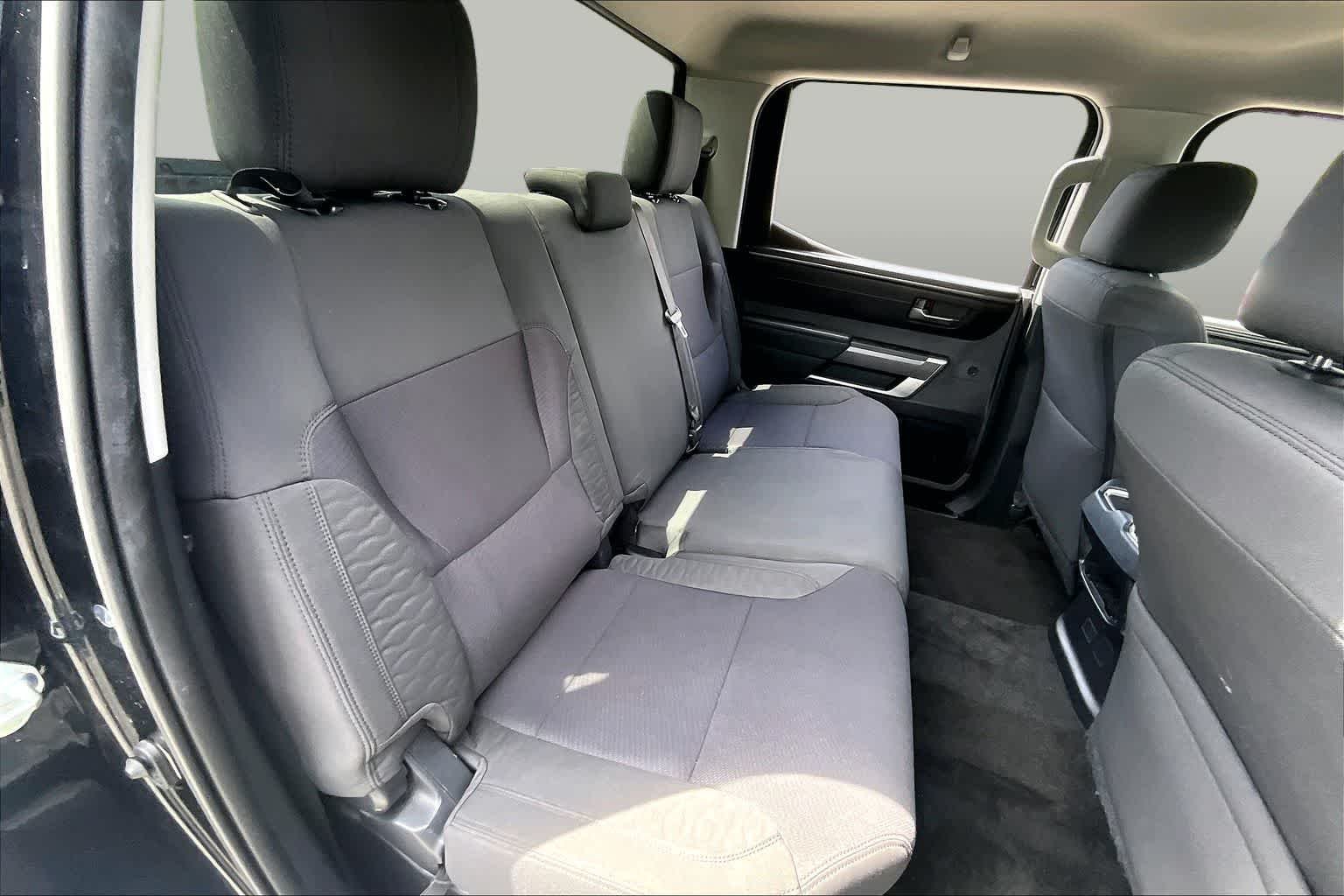 Used 2022 Midnight Black Metallic Toyota SR5 image 20