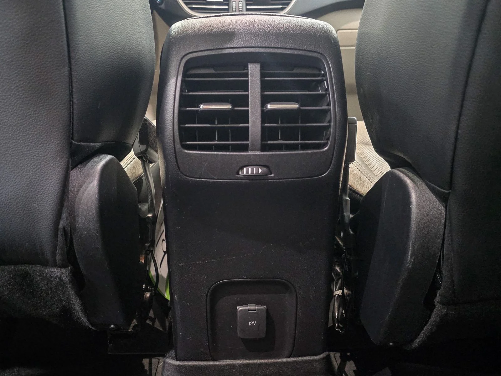 Used 2020 Silver Ford SEL image 23